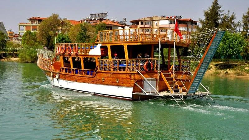 Manavgat River Cruise & Waterfall Tour from Alanya – Nature, Boat Trip & Local Bazaar